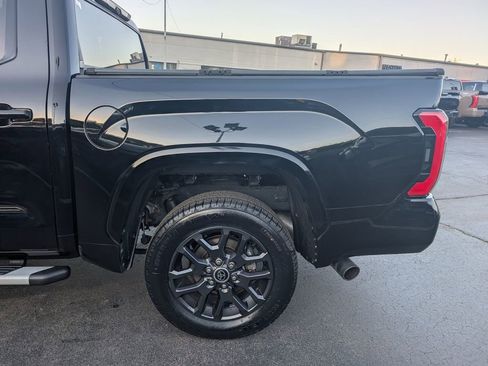 Used 2023 Toyota Tundra Platinum AWD/4WD image 4