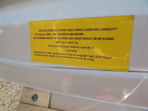 Used 2014 Ford E-350 and Econoline 350 Super Duty image 16