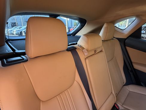 Certified 2023 Lexus NX 350h AWD image 40