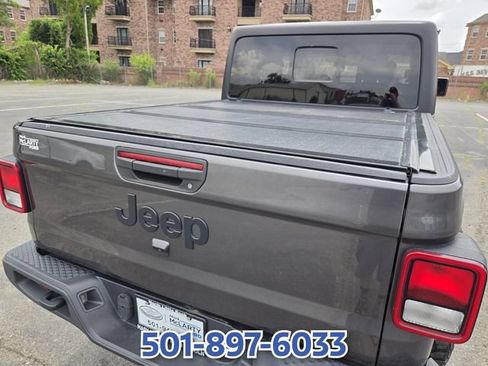 Used 2022 Jeep Gladiator Sport AWD/4WD image 20