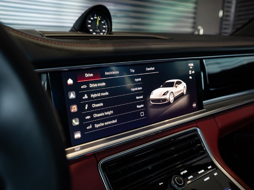 Certified 2023 Porsche Panamera 4S AWD/4WD image 17