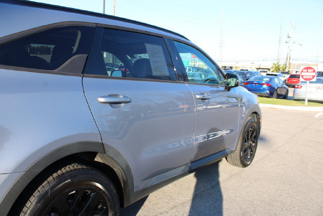 Used 2021 Kia Sorento S w/ Panoramic Sunroof Package AWD/4WD image 47