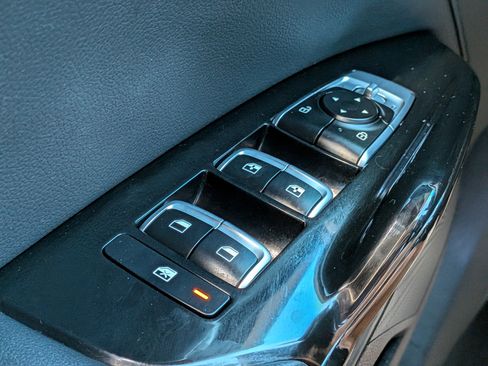 Certified 2022 Kia K5 EX image 23