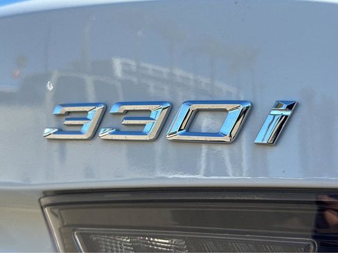 Used 2021 BMW 330i Sedan w/ Convenience Package image 37