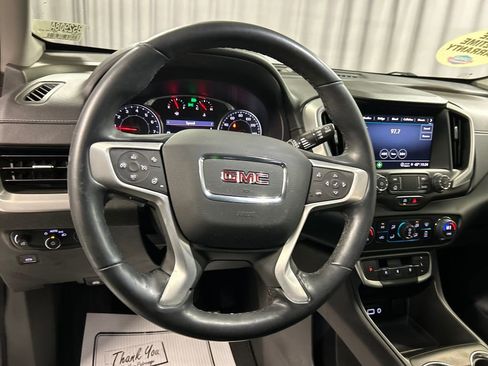 Used 2023 GMC Terrain SLT w/ Elevation Edition image 15