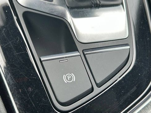 Used 2023 Audi A4 2.0T Premium Plus AWD/4WD image 50