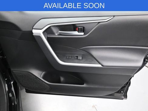 Used 2024 Toyota RAV4 XLE w/ Convenience Package image 35