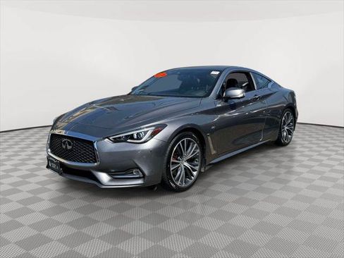 Used 2018 INFINITI Q60 3.0t Luxe w/ Sensory Package 3.0T Luxe AWD/4WD image 3