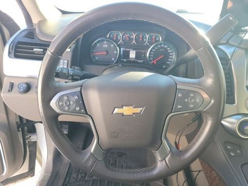 Used 2015 Chevrolet Suburban LTZ image 21