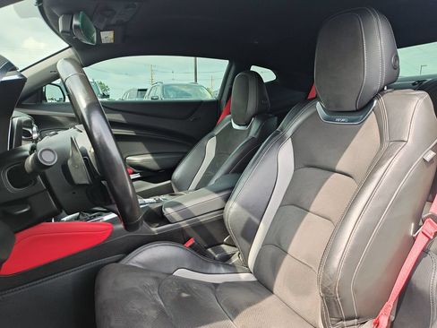 Used 2022 Chevrolet Camaro LT w/ Redline Edition RWD image 13