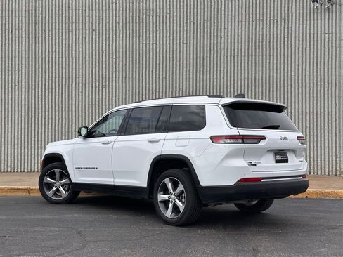 Used 2021 Jeep Grand Cherokee L Limited image 3