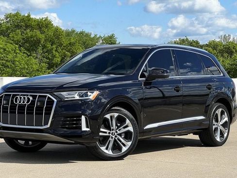 Used 2020 Audi Q7 3.0T Premium Plus w/ Premium Plus Package AWD/4WD image 9