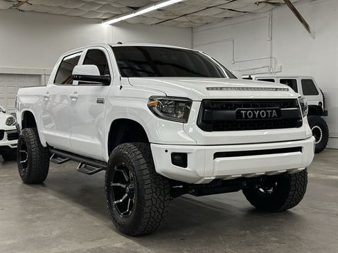 Used 2017 Toyota Tundra Platinum AWD/4WD image 1