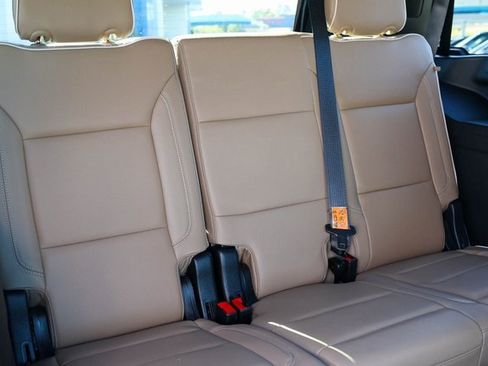 Used 2024 Chevrolet Tahoe Premier image 21