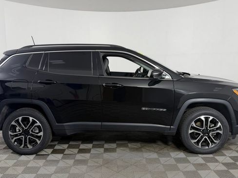 Used 2022 Jeep Compass Limited AWD/4WD image 9