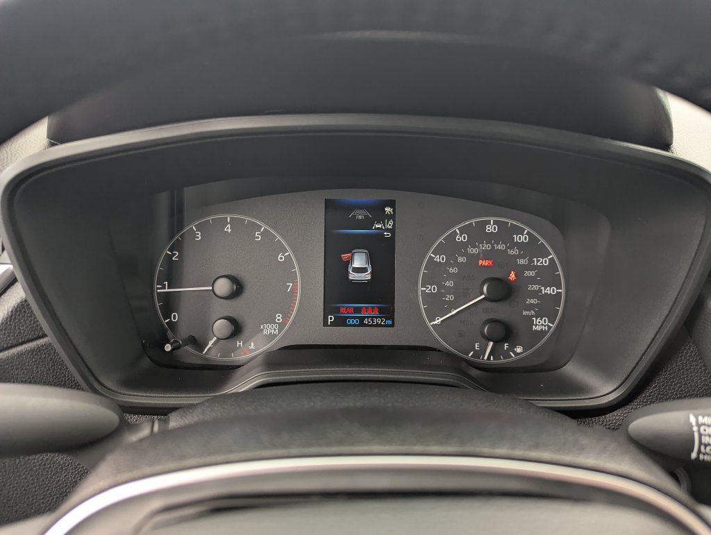Used 2023 Toyota Corolla Cross LE AWD/4WD image 21