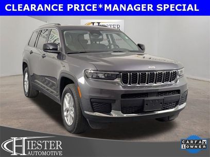 Used 2023 Jeep Grand Cherokee L Laredo