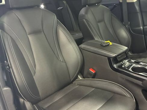 Used 2023 Buick Envision Essence FWD image 44