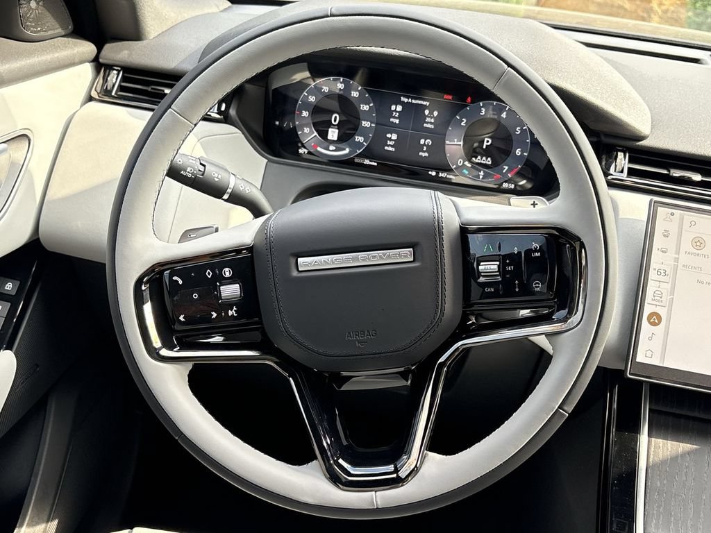 New 2026 Land Rover Range Rover Velar S AWD/4WD image 22