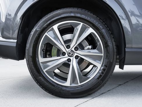 Used 2024 Lexus RX 350 Premium w/ Accessory Package (Z1) FWD image 30