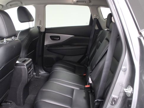 Used 2023 Nissan Murano SV image 16