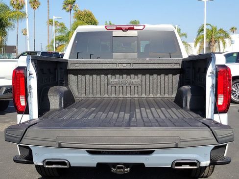 New 2026 GMC Sierra 1500 Denali Ultimate AWD/4WD image 7