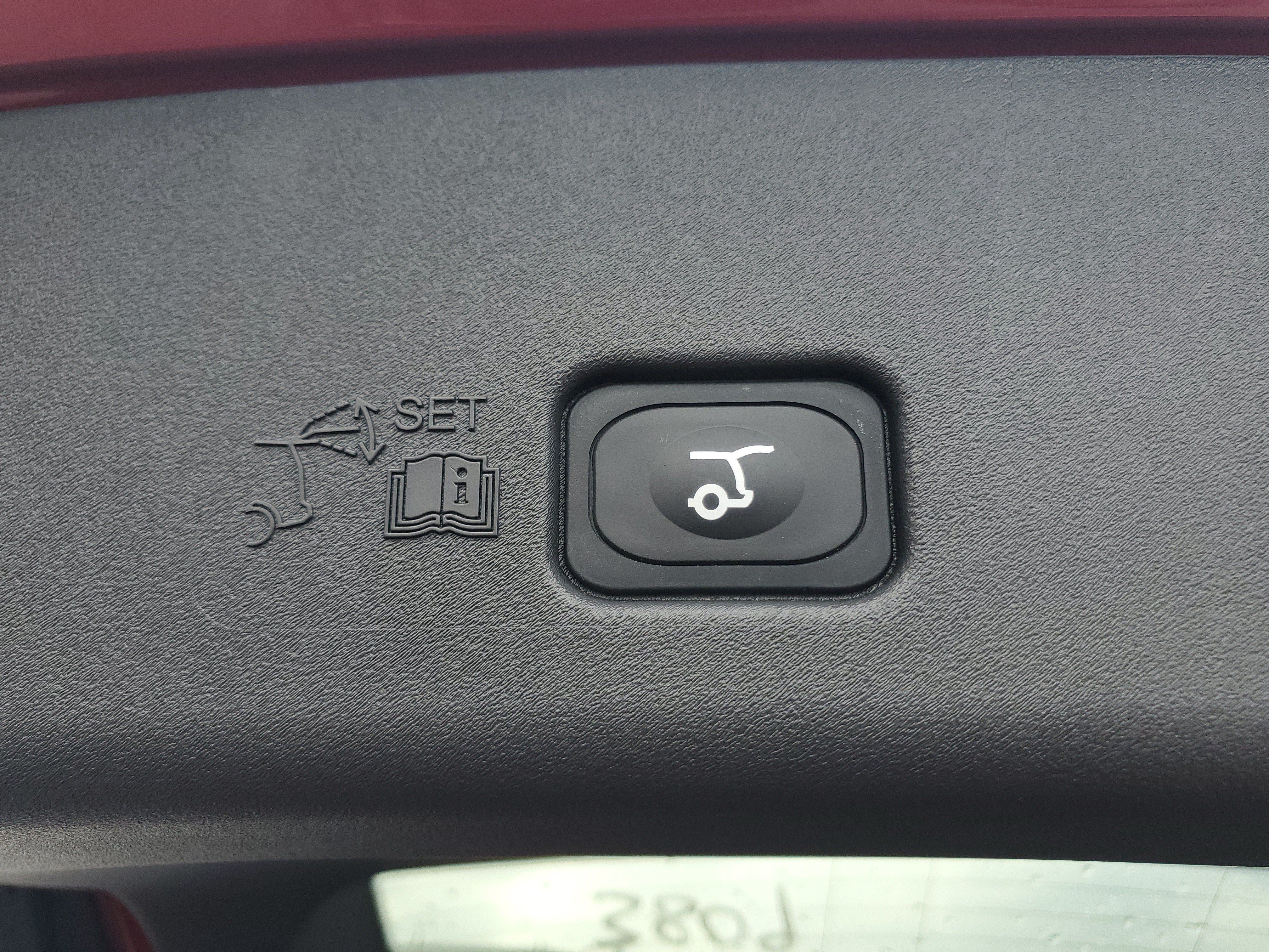 New 2026 Lincoln Nautilus Premier AWD/4WD image 33