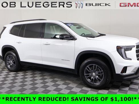 Certified 2025 GMC Acadia Elevation FWD image 2