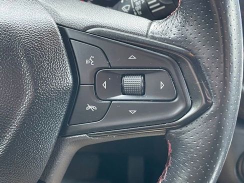 Used 2021 Chevrolet TrailBlazer RS w/ Sun and Liftgate Package image 7