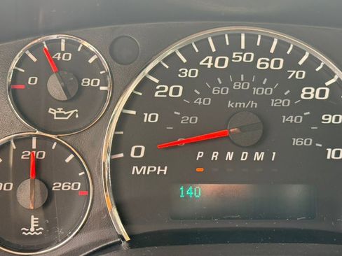Used 2018 GMC Savana 3500 w/ Power Convenience Package RWD image 21