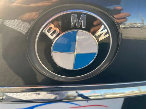 Used 2018 BMW 740i RWD image 9