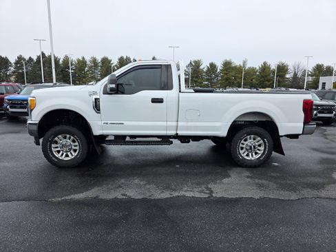 Used 2017 Ford F350 XLT w/ XLT Value Package image 2