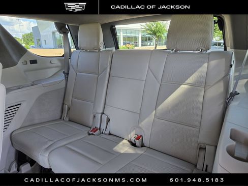 Certified 2022 Cadillac Escalade Premium Luxury Platinum AWD/4WD image 14