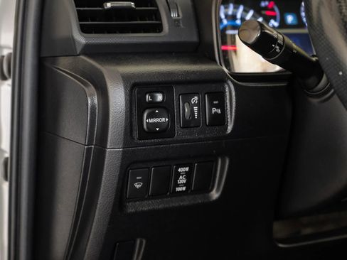 Used 2016 Toyota 4Runner Limited image 27