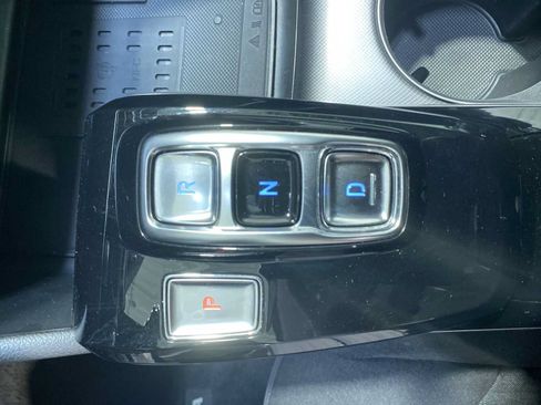 Used 2023 Hyundai Sonata SEL w/ Convenience Package FWD image 17