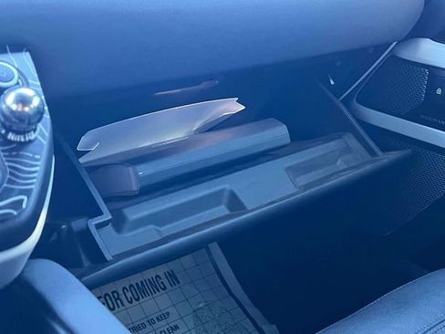 Used 2023 Land Rover Defender 110 S image 29