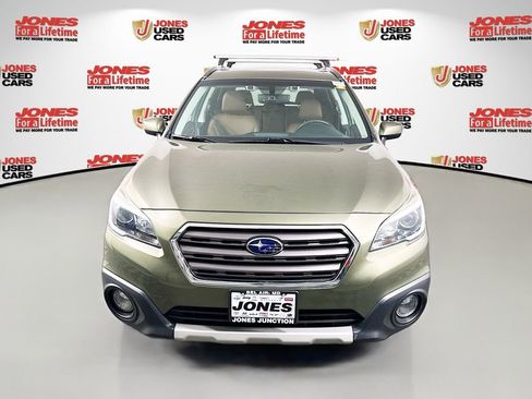 Used 2017 Subaru Outback 2.5i Touring image 14