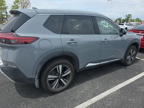 Certified 2023 Nissan Rogue Platinum w/ Platinum Premium Package AWD/4WD image 4