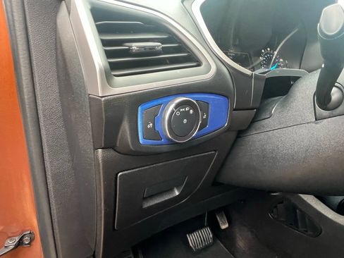 Used 2017 Ford Edge SEL image 24