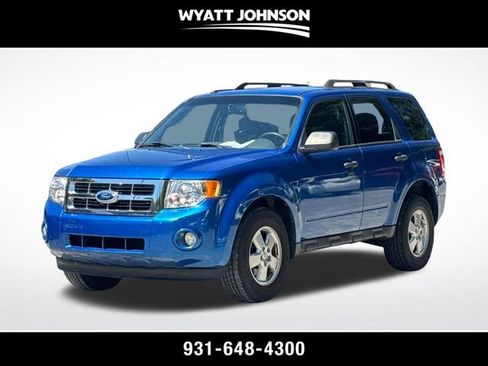 Used 2011 Ford Escape XLT w/ 201A Rapid Spec Order Code FWD image 1
