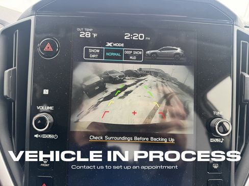 Used 2025 Subaru Crosstrek 2.0i Premium image 19