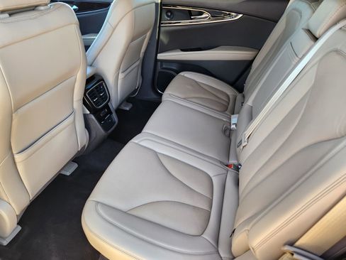 Used 2023 Lincoln Nautilus Reserve w/ Equipment Group 201A image 33