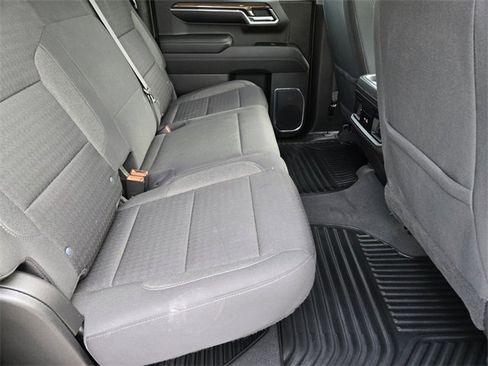 Used 2023 Chevrolet Silverado 1500 LT image 14