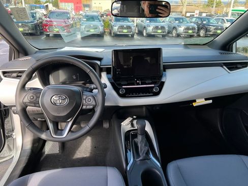 New 2026 Toyota Corolla SE image 18