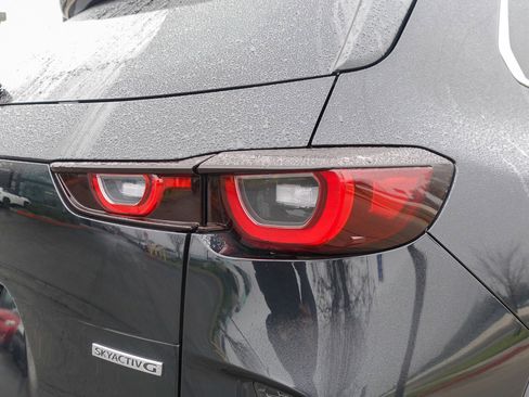 Used 2025 MAZDA CX-50 AWD 2.5 S w/ Premium Package image 5