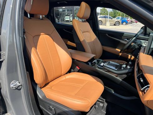 Used 2023 Lincoln Nautilus Black Label AWD/4WD image 42