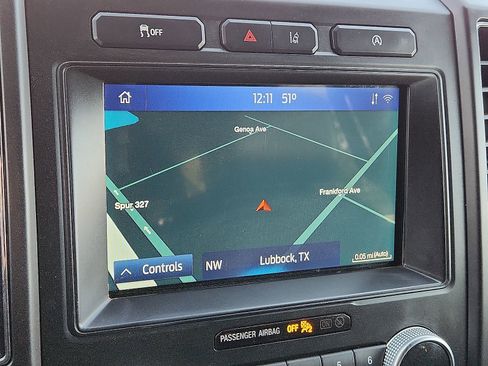 Used 2021 Ford Expedition Max Limited image 17