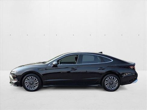 New 2025 Hyundai Sonata SEL FWD image 5