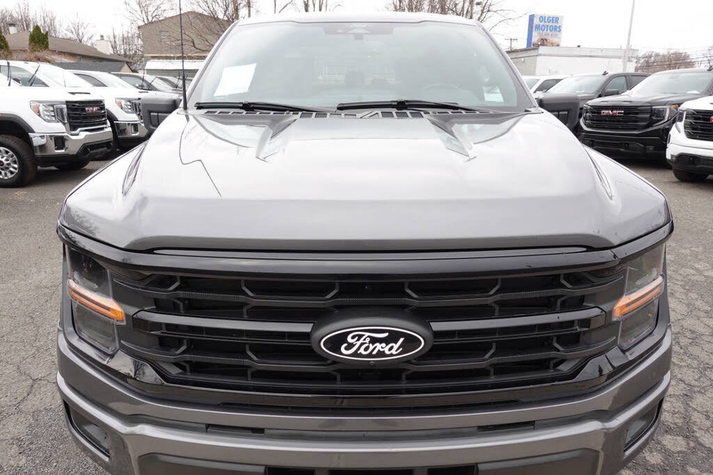 Used 2024 Ford F150 XLT w/ XLT Black Appearance Package AWD/4WD image 7