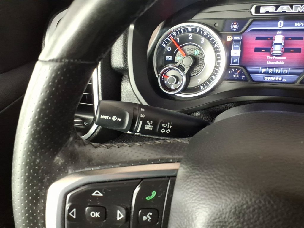 Used 2019 RAM 1500 Big Horn AWD/4WD image 18